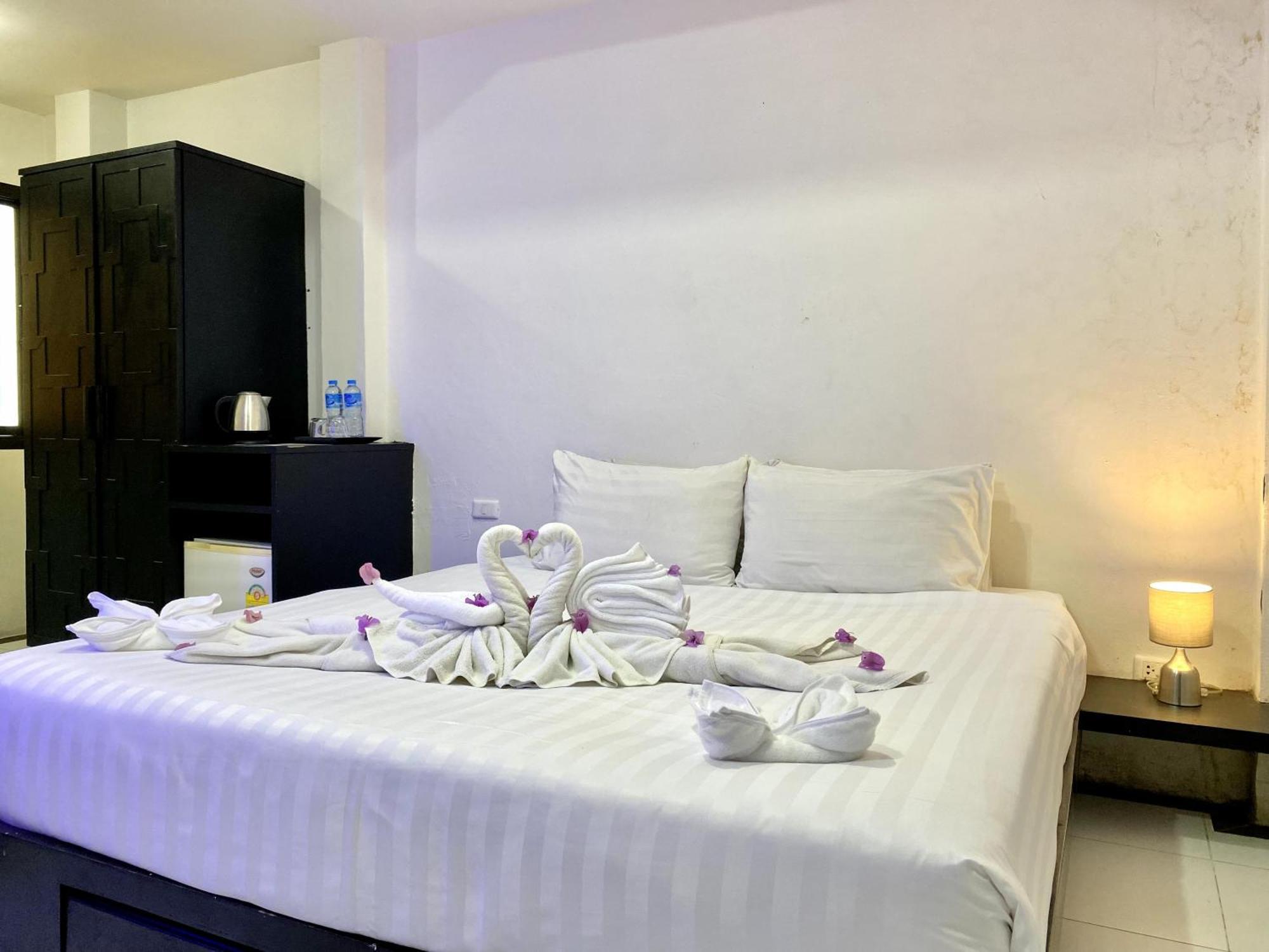 Beachwalk Patong Zewnętrze zdjęcie
